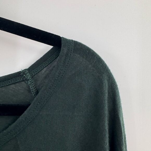 3/$20 Obey No89 Green Top Size M - Picture 4 of 4